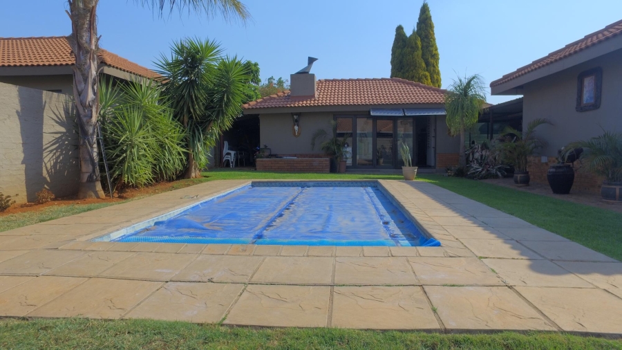 3 Bedroom Property for Sale in Waterkloof A H North West